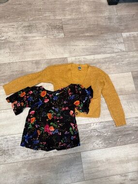 Old Navy Black Floral Button-Down Shirt